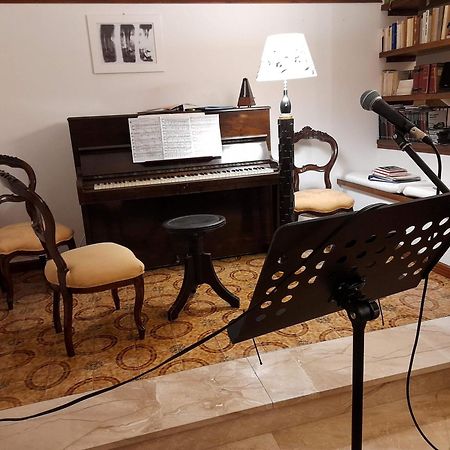 Invit Arti B&B Capoterra Zewnętrze zdjęcie