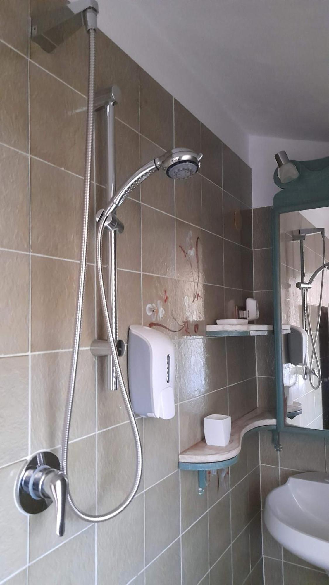 Invit Arti B&B Capoterra Pokój zdjęcie