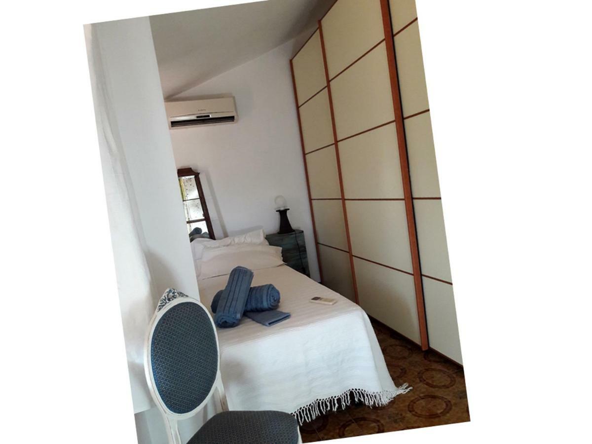 Invit Arti B&B Capoterra Zewnętrze zdjęcie